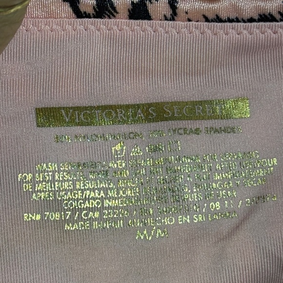 (B3) Victoria's Secret,Animal Print Bikini Set,36B/Sequined and Padded Bottoms - Picture 12 of 12